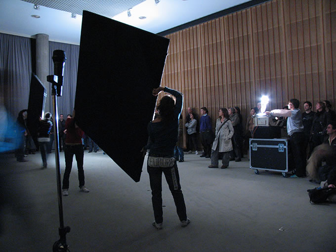 walking_cube_03